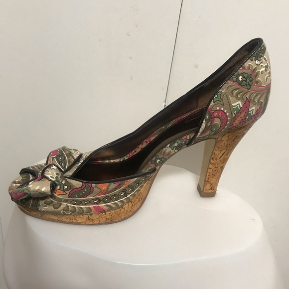 Unlisted Floral Open Toe Bow Heels/ Pumps Size 8.5 - Picture 2 of 8